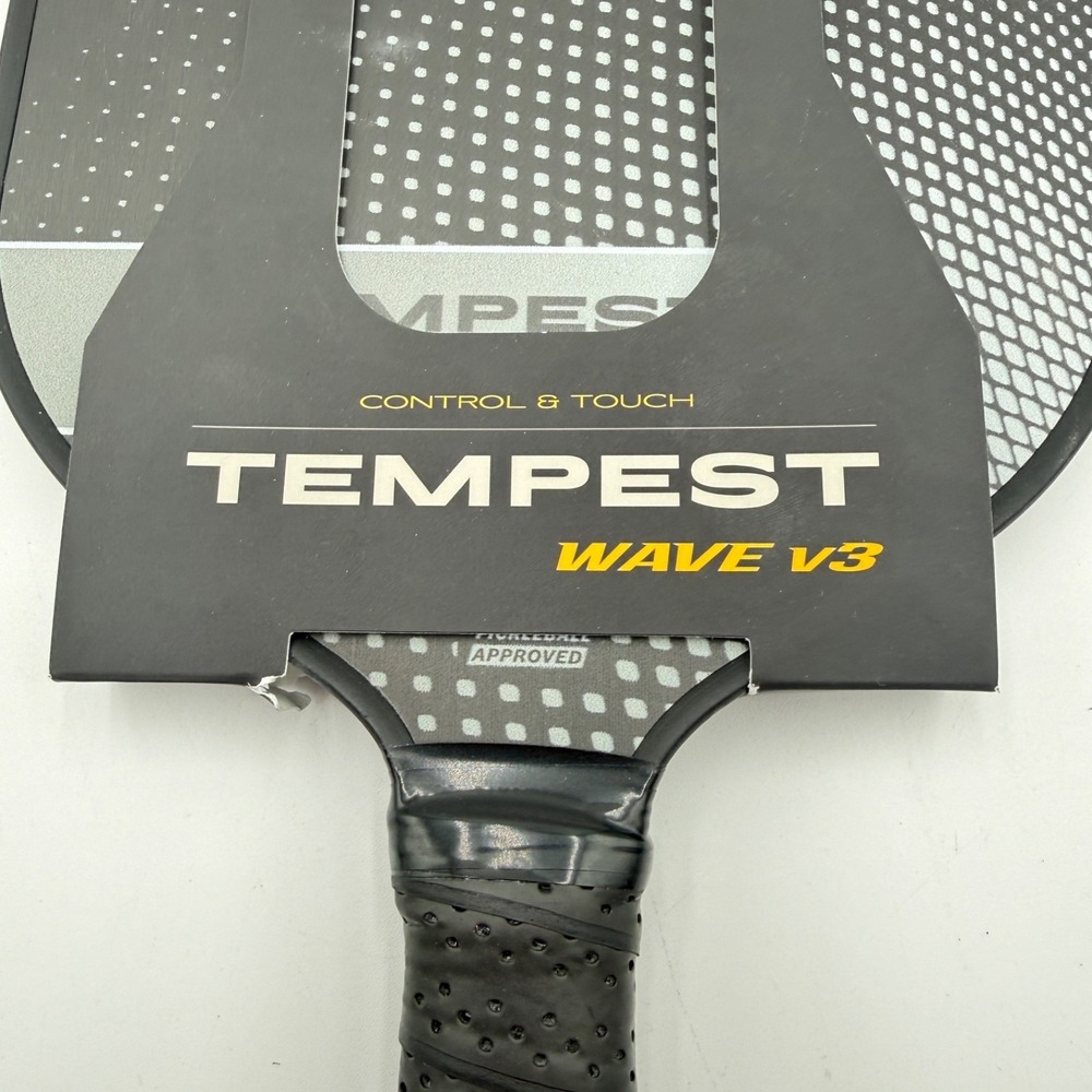 Paddletek Tempest Wave V3 Premium Carbon Fiber Pickleball Paddle Platinum NEW - Picture 2 of 7